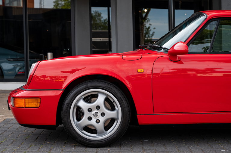 Porsche 964 Carrera 4