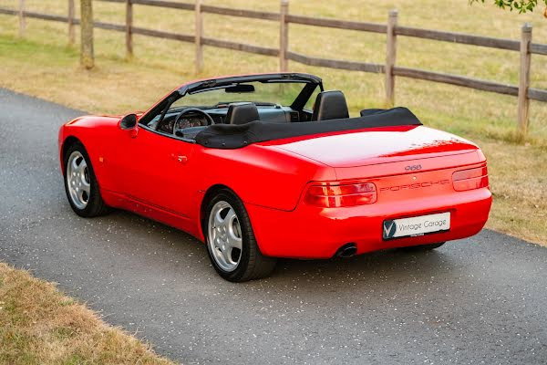 Porsche 968