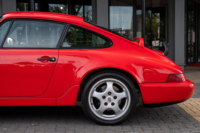 Porsche 964 Carrera 4