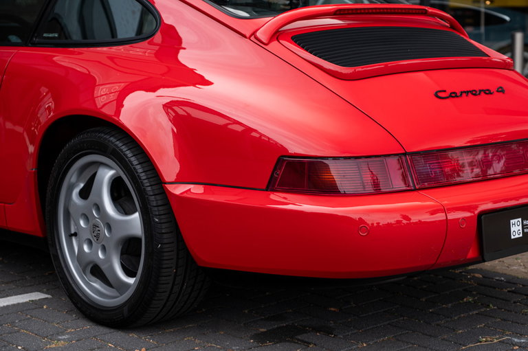 Porsche 964 Carrera 4