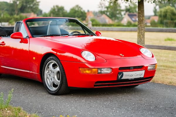 Porsche 968