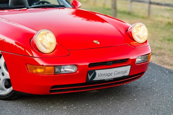 Porsche 968