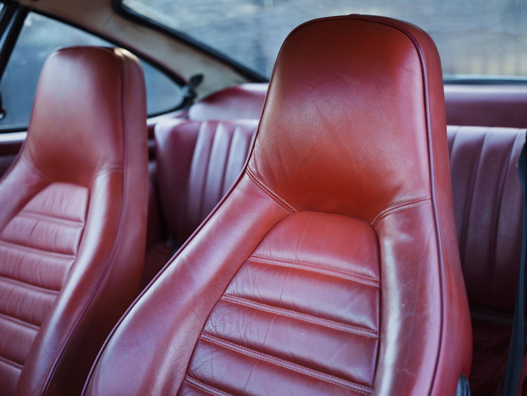Porsche 911 Carrera (US)