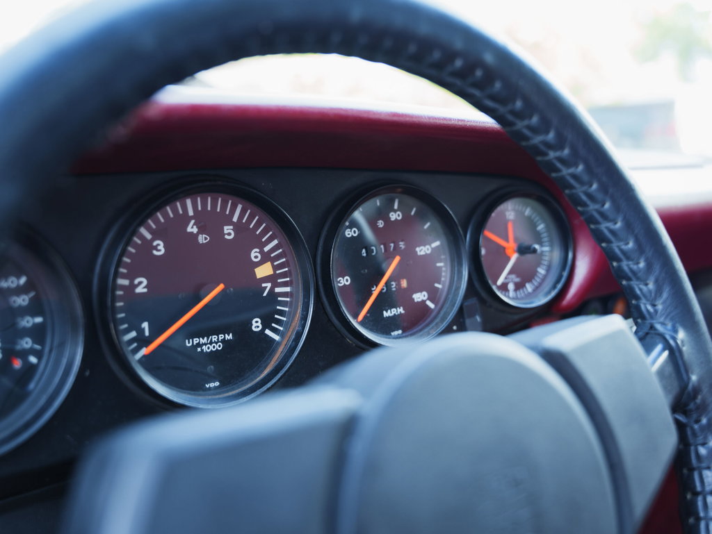 Porsche 911 Carrera (US)