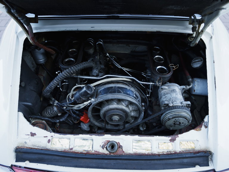 Porsche 911 Carrera (US)