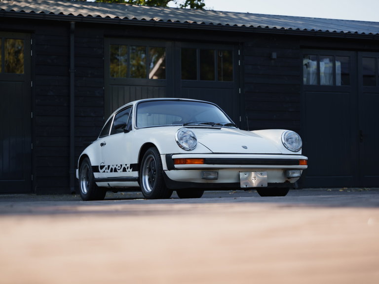 Porsche 911 Carrera (US)