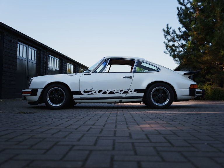 Porsche 911 Carrera (US)