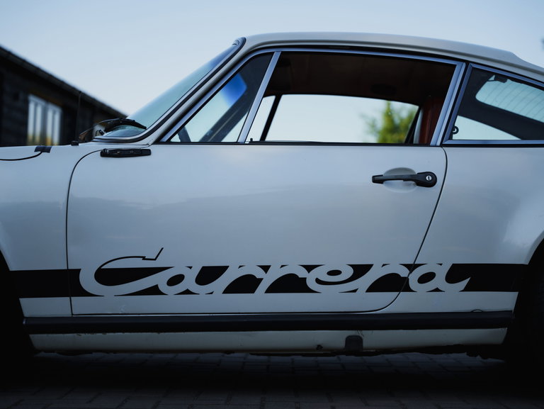 Porsche 911 Carrera (US)