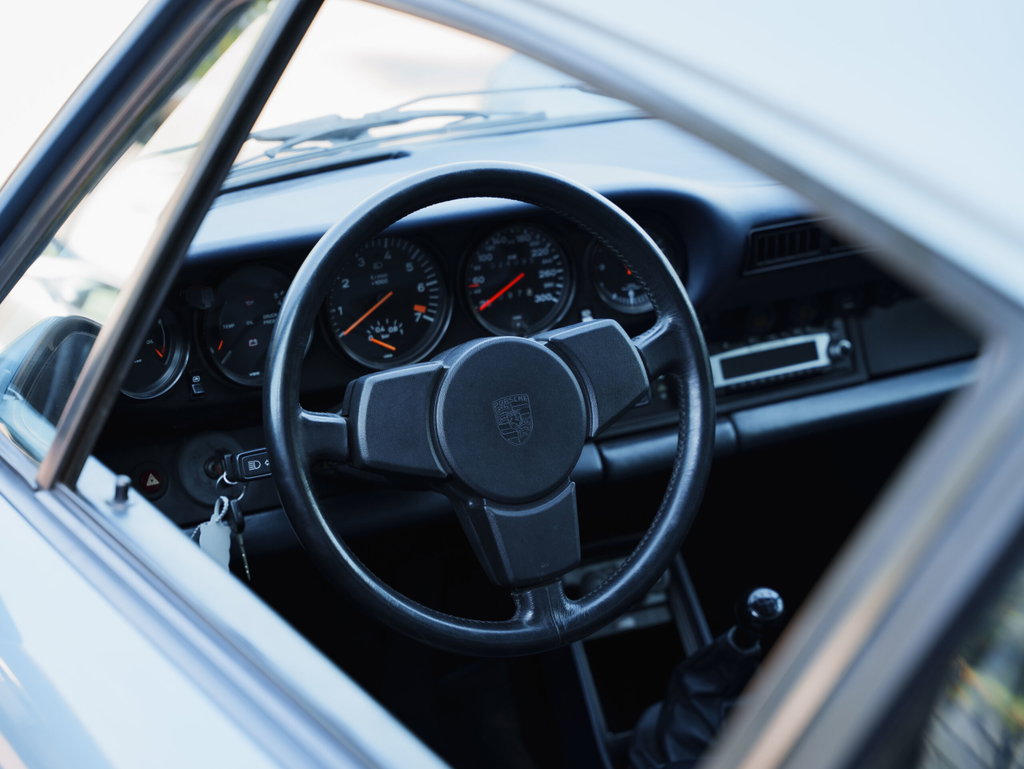 Porsche 911 Turbo 3.3