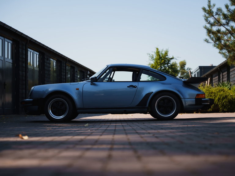 Porsche 911 Turbo 3.3