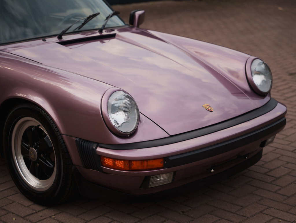 Porsche 911 Carrera 3.2 (US)