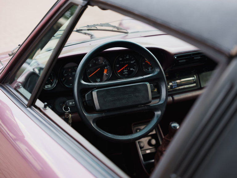 Porsche 911 Carrera 3.2 (US)