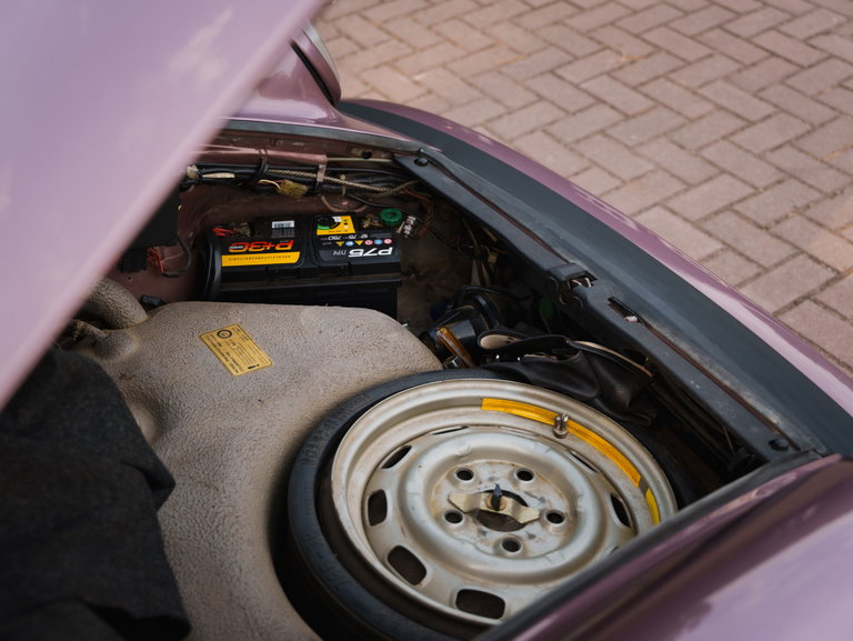 Porsche 911 Carrera 3.2 (US)