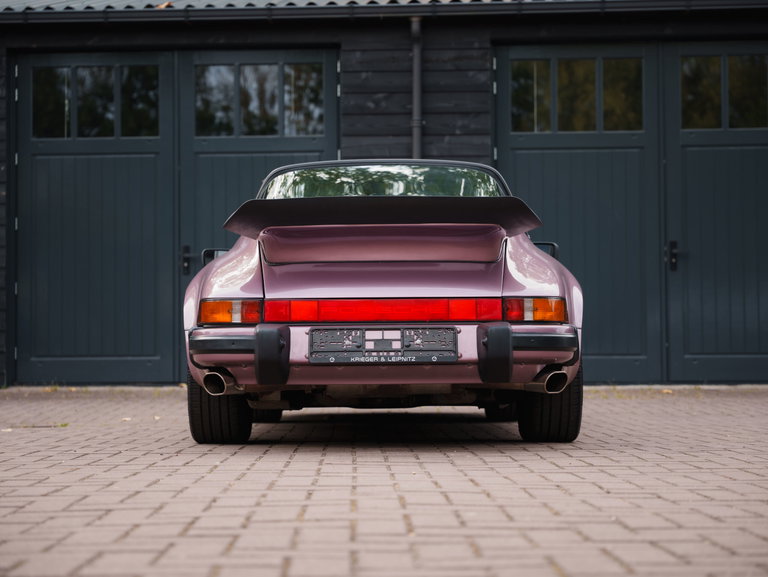 Porsche 911 Carrera 3.2 (US)