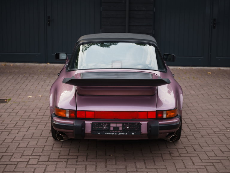 Porsche 911 Carrera 3.2 (US)