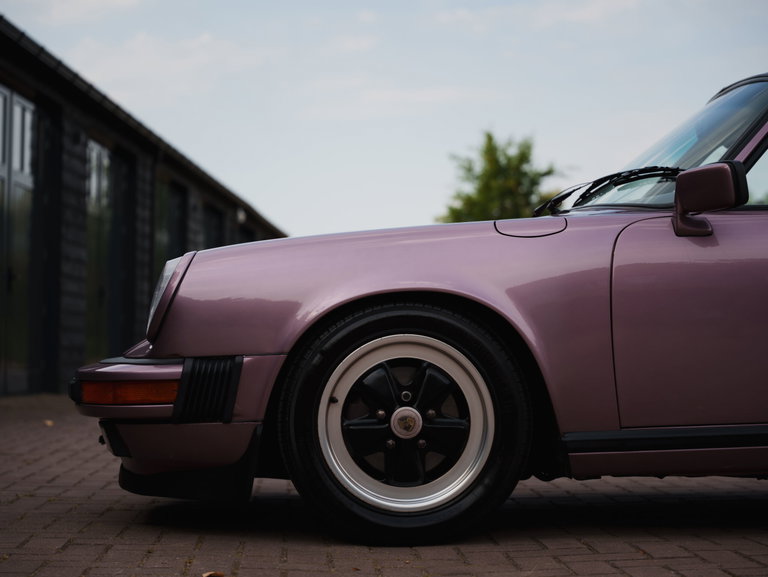 Porsche 911 Carrera 3.2 (US)