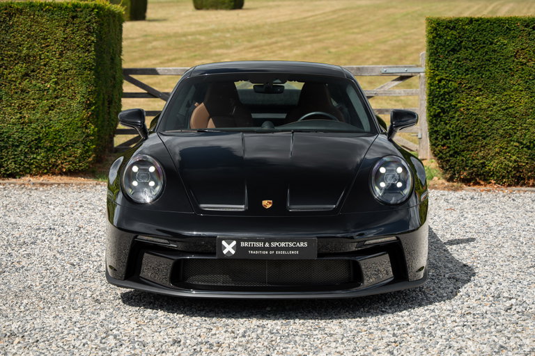 Porsche 992 GT3 Touring