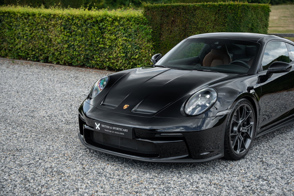 Porsche 992 GT3 Touring