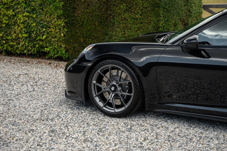Porsche 992 GT3 Touring