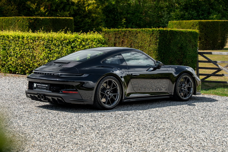 Porsche 992 GT3 Touring