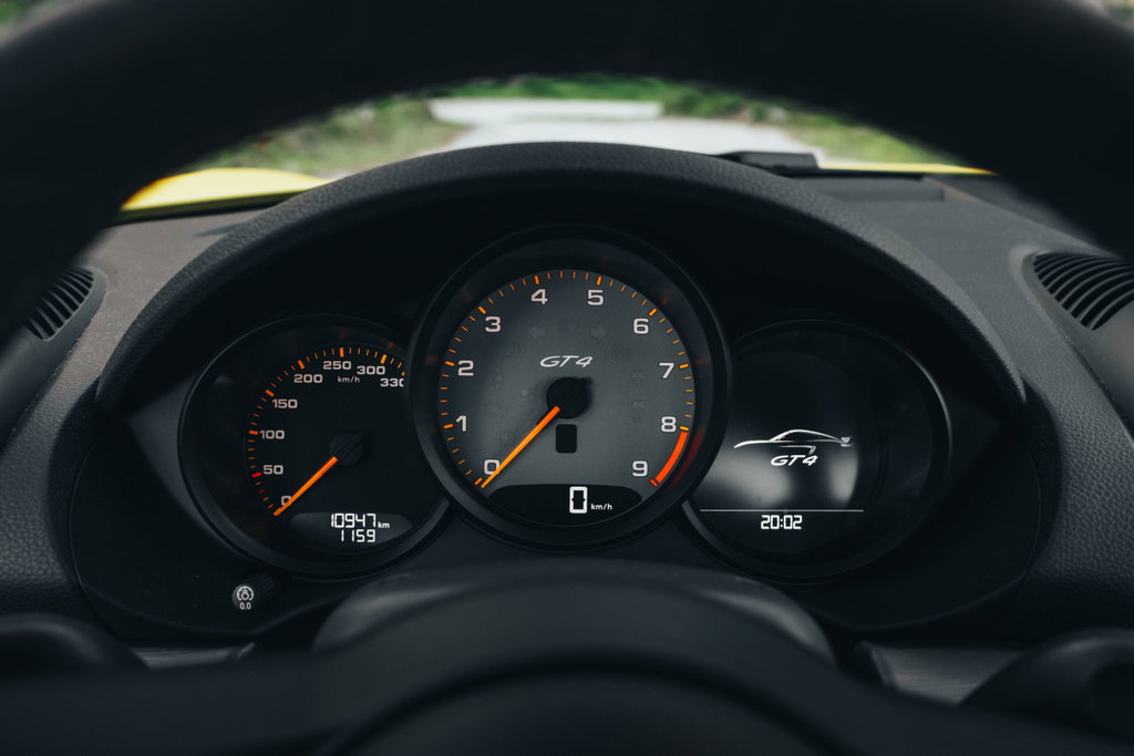 Porsche 718 Cayman GT4