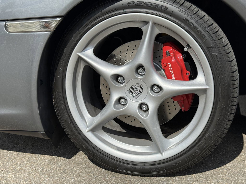 Porsche 996.2 Carrera 4