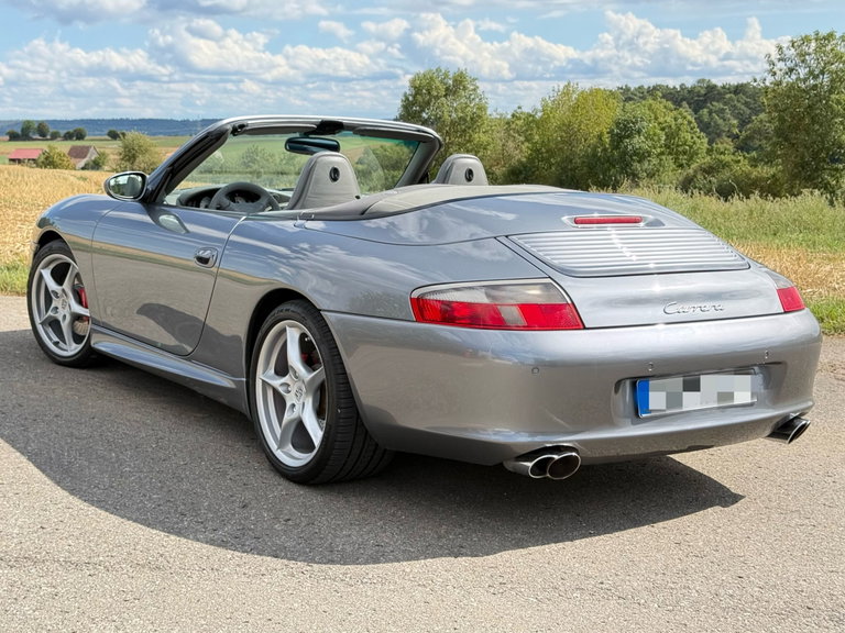 Porsche 996.2 Carrera 4
