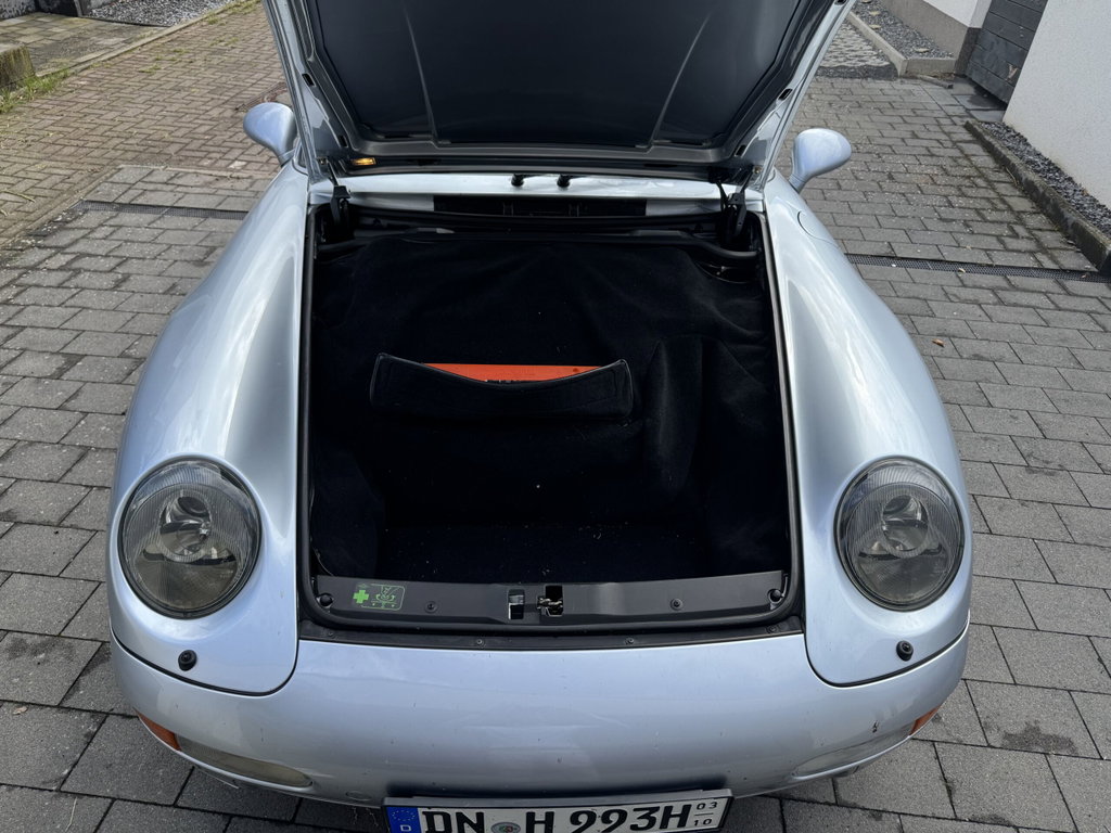 Porsche 993 Carrera