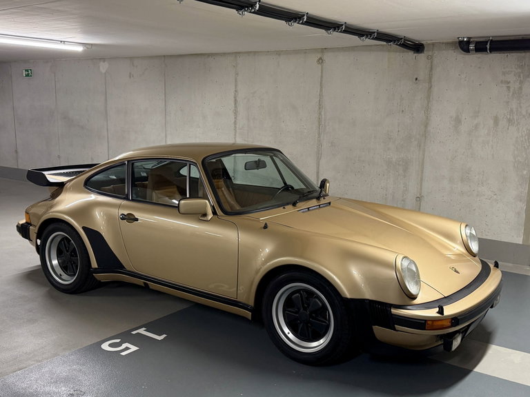 Porsche 911 Turbo 3.3