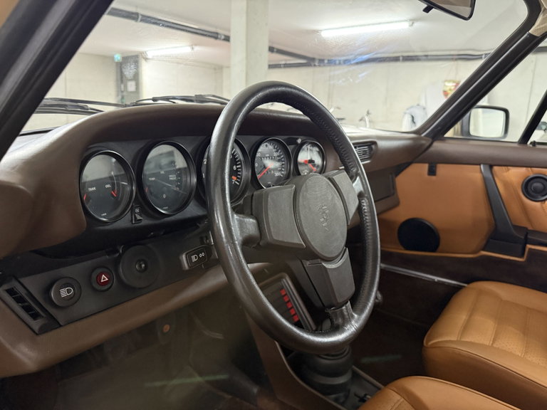 Porsche 911 Turbo 3.3