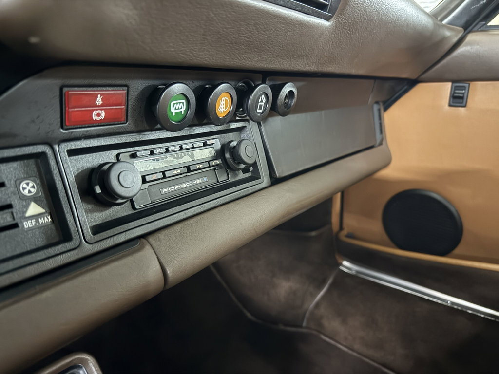 Porsche 911 Turbo 3.3