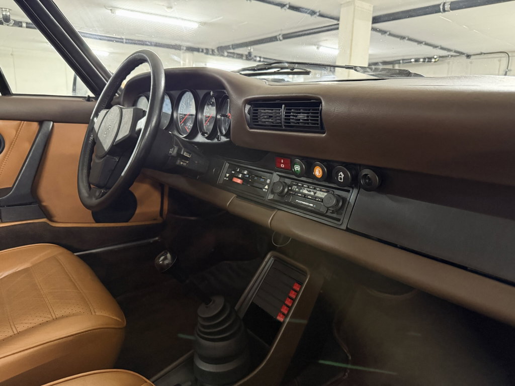 Porsche 911 Turbo 3.3