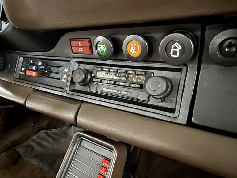 Porsche 911 Turbo 3.3