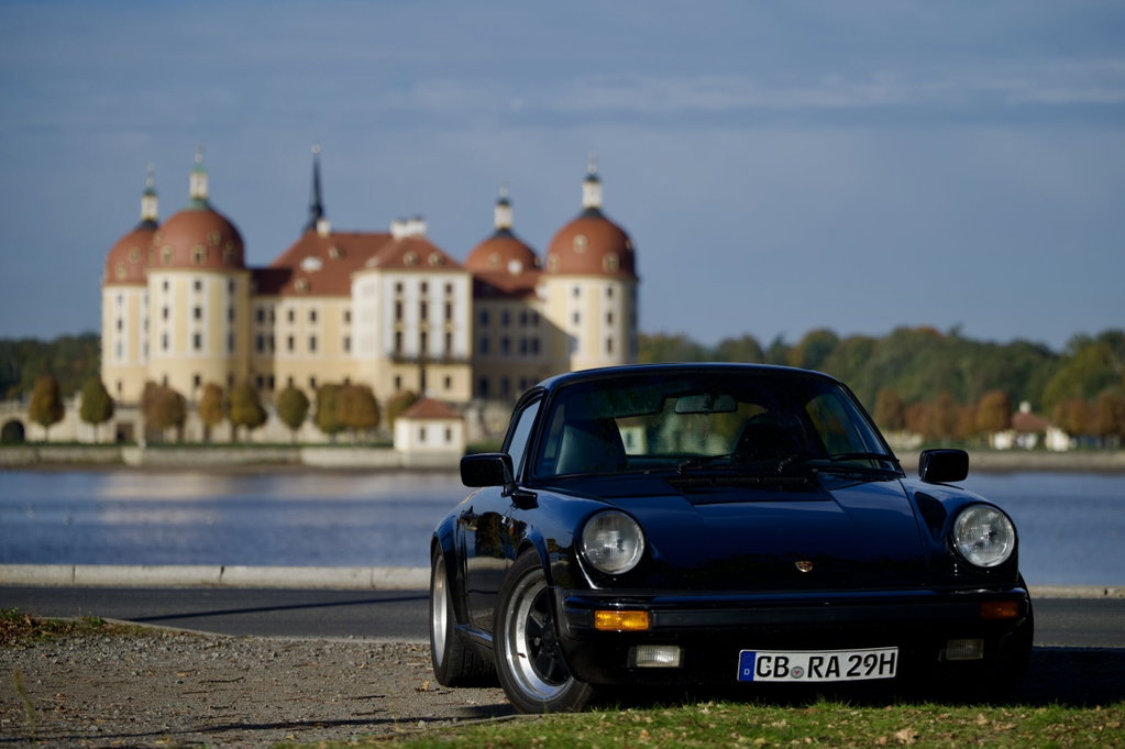 Porsche 911 Carrera 3.2