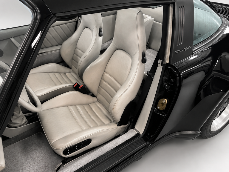 Porsche 911 Turbo 3.3