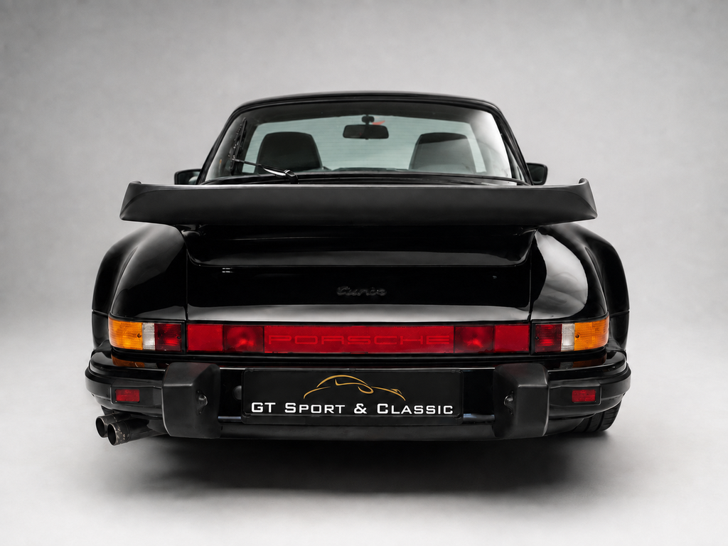 Porsche 911 Turbo 3.3