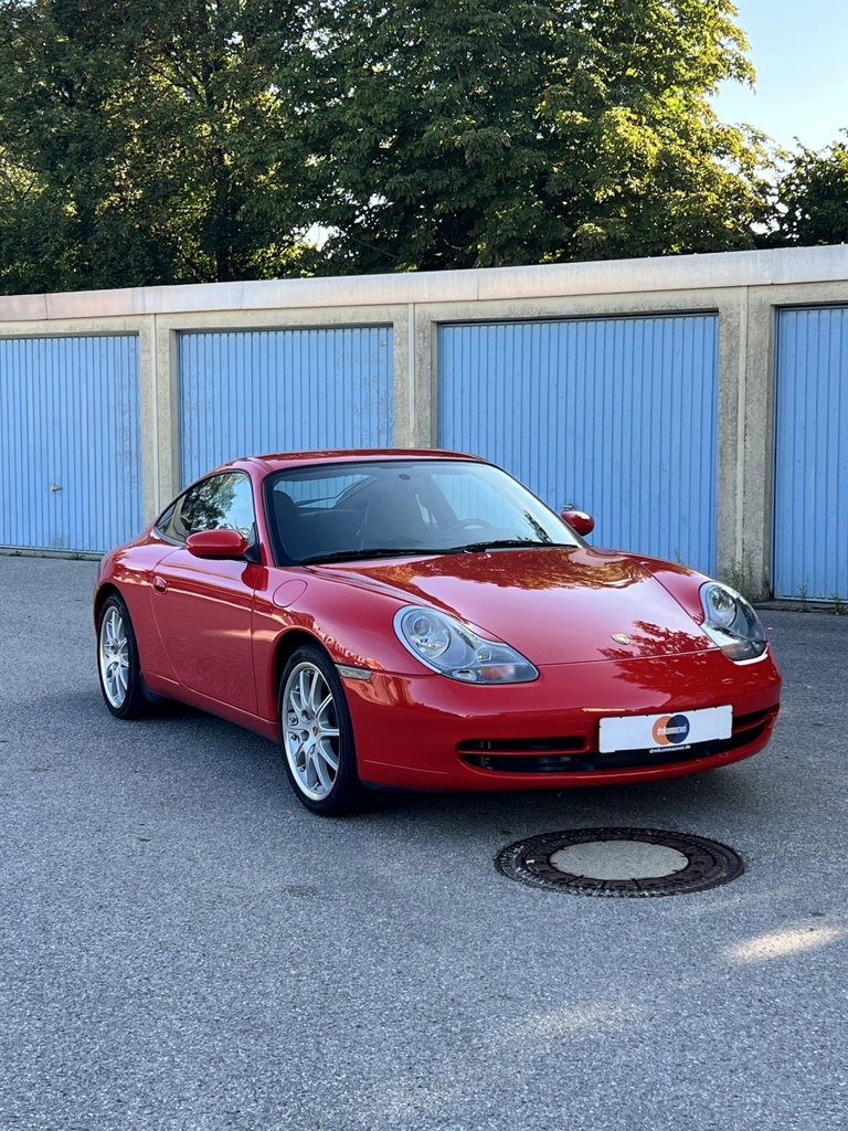Porsche 996 Carrera