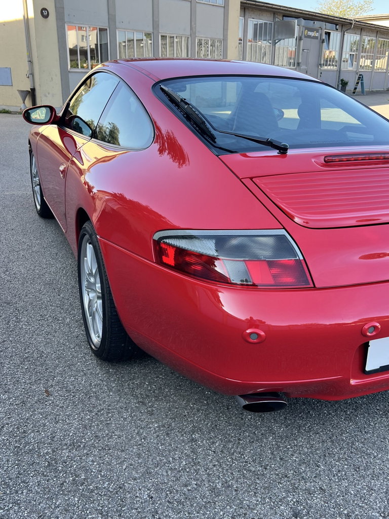 Porsche 996 Carrera