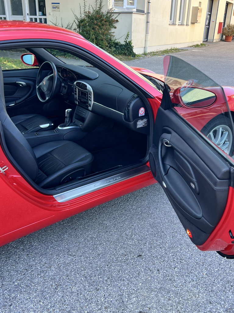 Porsche 996 Carrera