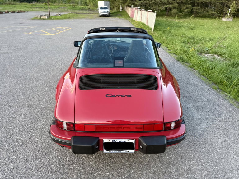 Porsche 911 Carrera 3.2