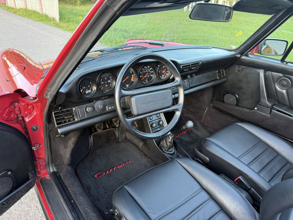 Porsche 911 Carrera 3.2
