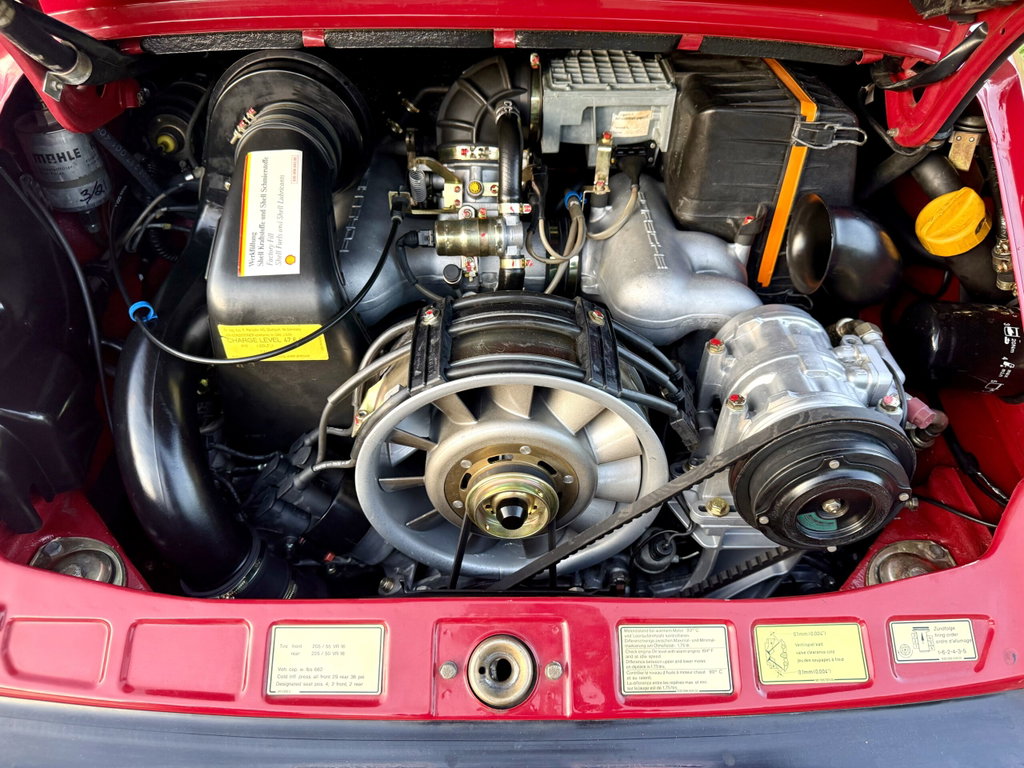 Porsche 911 Carrera 3.2