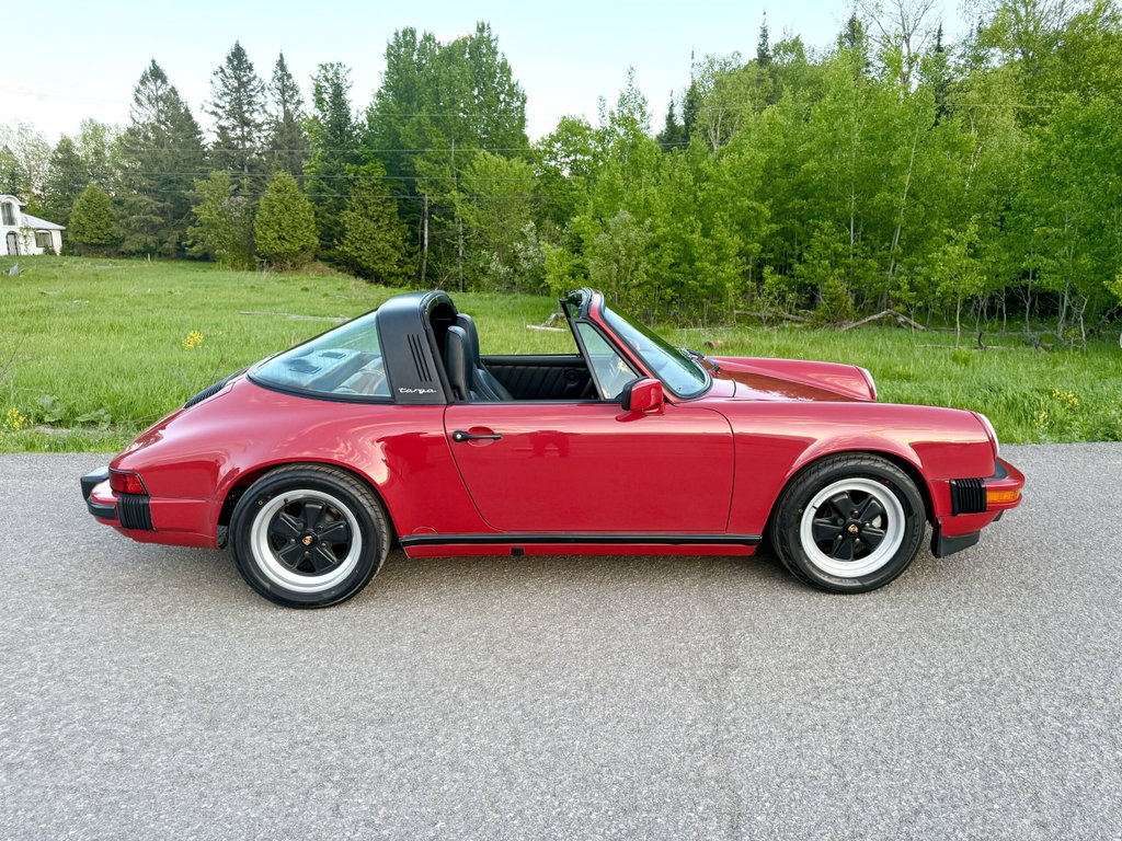 Porsche 911 Carrera 3.2