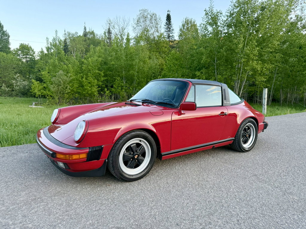Porsche 911 Carrera 3.2