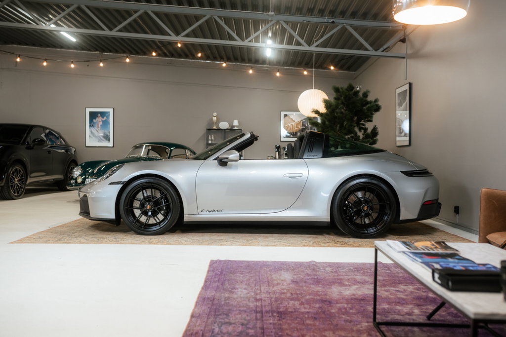 Porsche 992 Targa 4 GTS