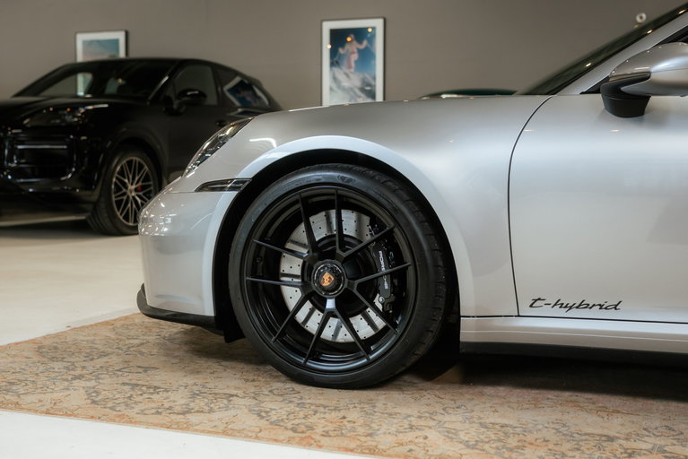 Porsche 992 Targa 4 GTS