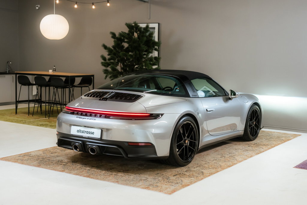 Porsche 992 Targa 4 GTS