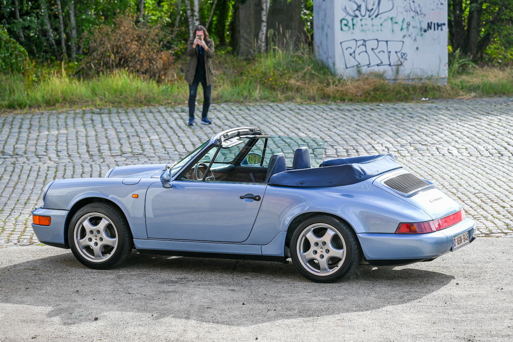 Porsche 964 Carrera 4