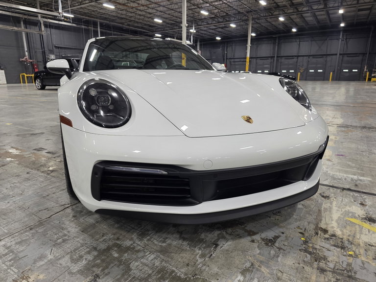 Porsche 992 Carrera