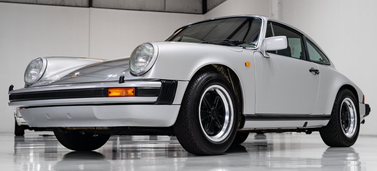Porsche 911 Carrera 3.0